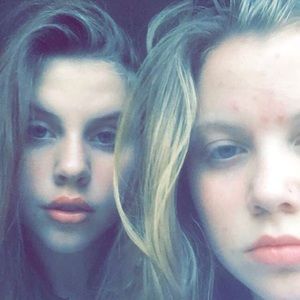 Meet your Posher, Abbie